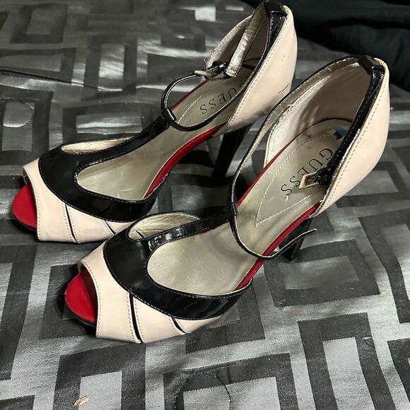 Guess tan/black/red stiletto peep toe heel - Picture 1 of 14